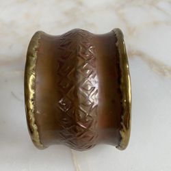 Vintage copper and brass handmade cuff bracelet. Circa 1970. 