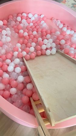 Kids Ball Pit and Wooden Slide