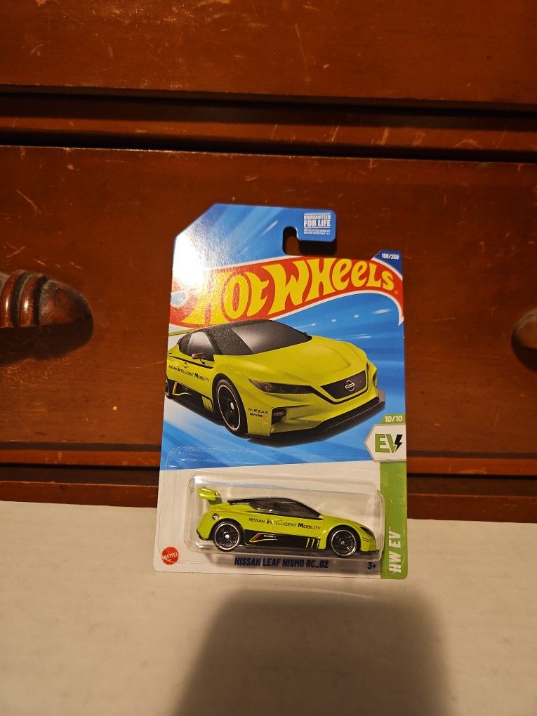 2025 Hot Wheels Nissan Leaf Nismo RC_02 Treasure Hunt 