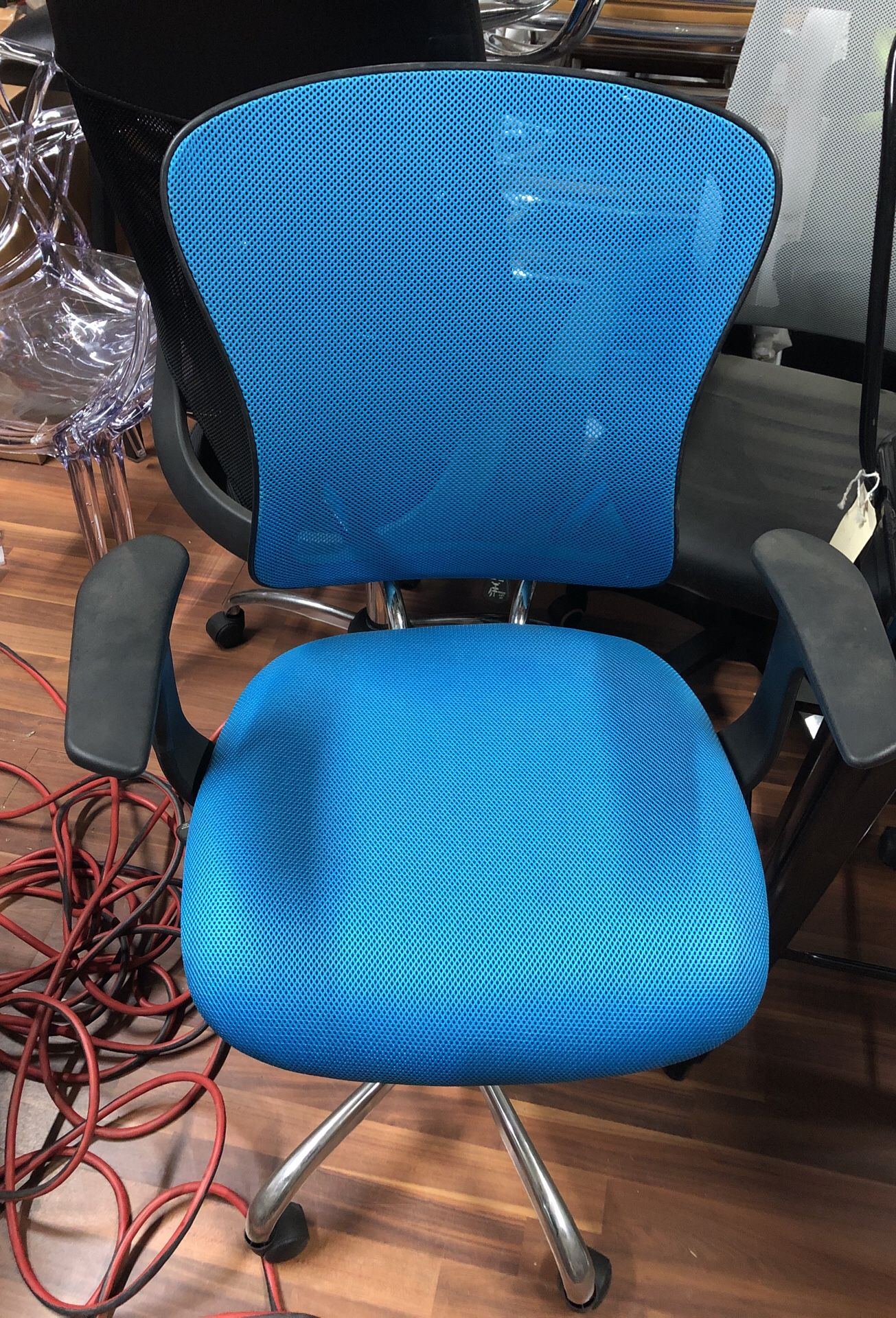 Very comfortable blue mesh back office chair $50