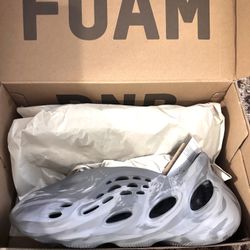 Yeezy Foam RNR