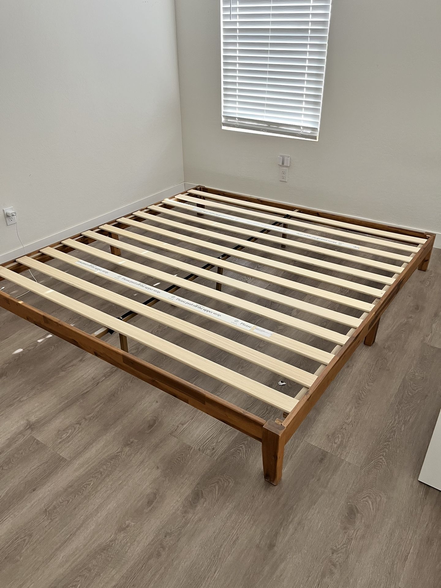 Zinus wooden Bed Frame KING