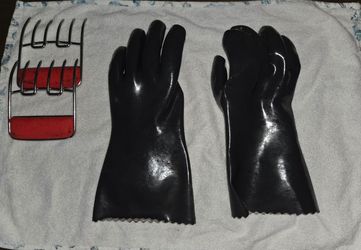 Meat claw and gloves for grilling