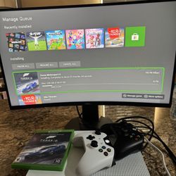 Xbox One Slim