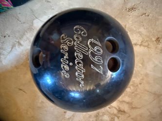 Bowling ball