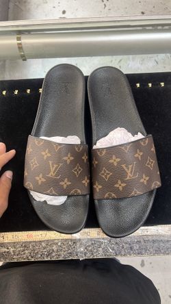 Louis Vuitton slides