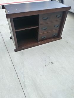 Tv stand L47 H30