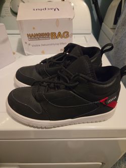 Jordan shoes size 1Y