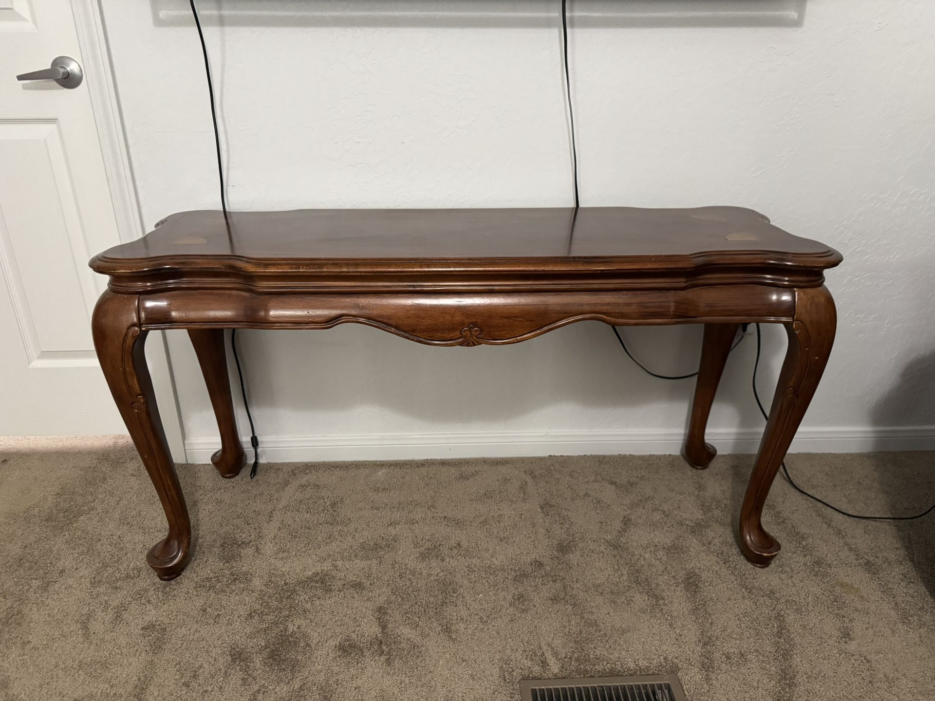 Sofa Table and Corner Table