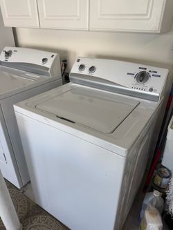 Kenmore washer & dryer set