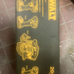 Dewalt 4tool Combo Kit