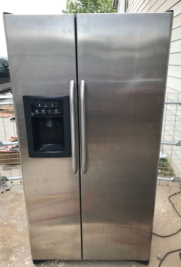 General electric refrigerator. for Sale in Woodburn, OR OfferUp