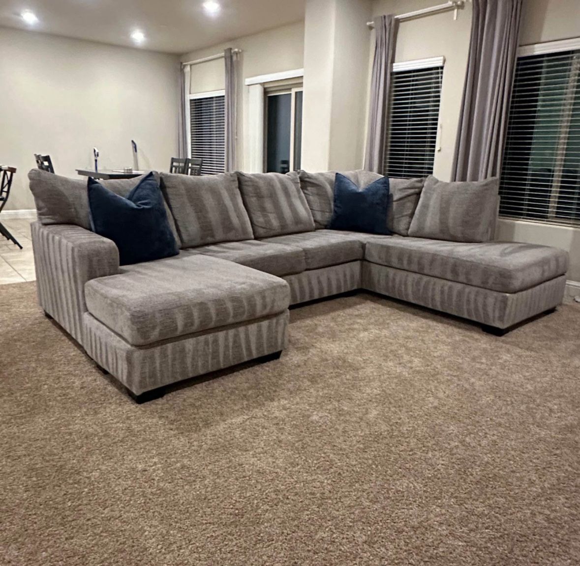 Affordable Couches & Sectionals