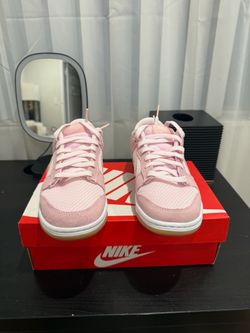 Women’s Nike Dunk Low “ Teddy Bear “