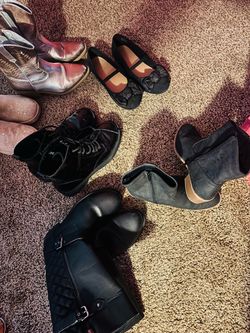 Girls shoes
