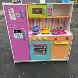 Kids Kitchen With Toy Food Pots And Pans 