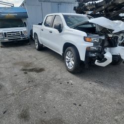 2022 Silverado For Parts