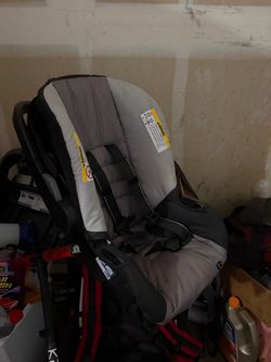 Baby trend car seat