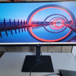 34" LG UltraWide Monitor 