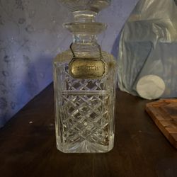 Decanter With Three Matching Cups 