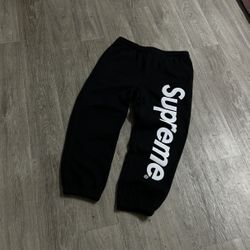Supreme Sweatpants 