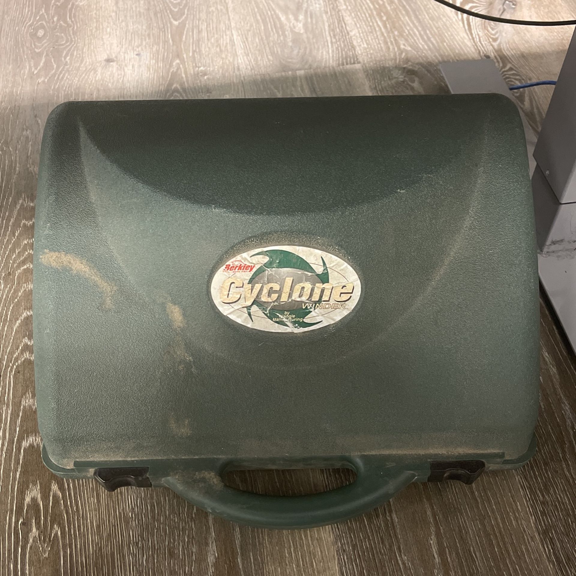 Berkeley cyclone Line Winder - Reel spooler