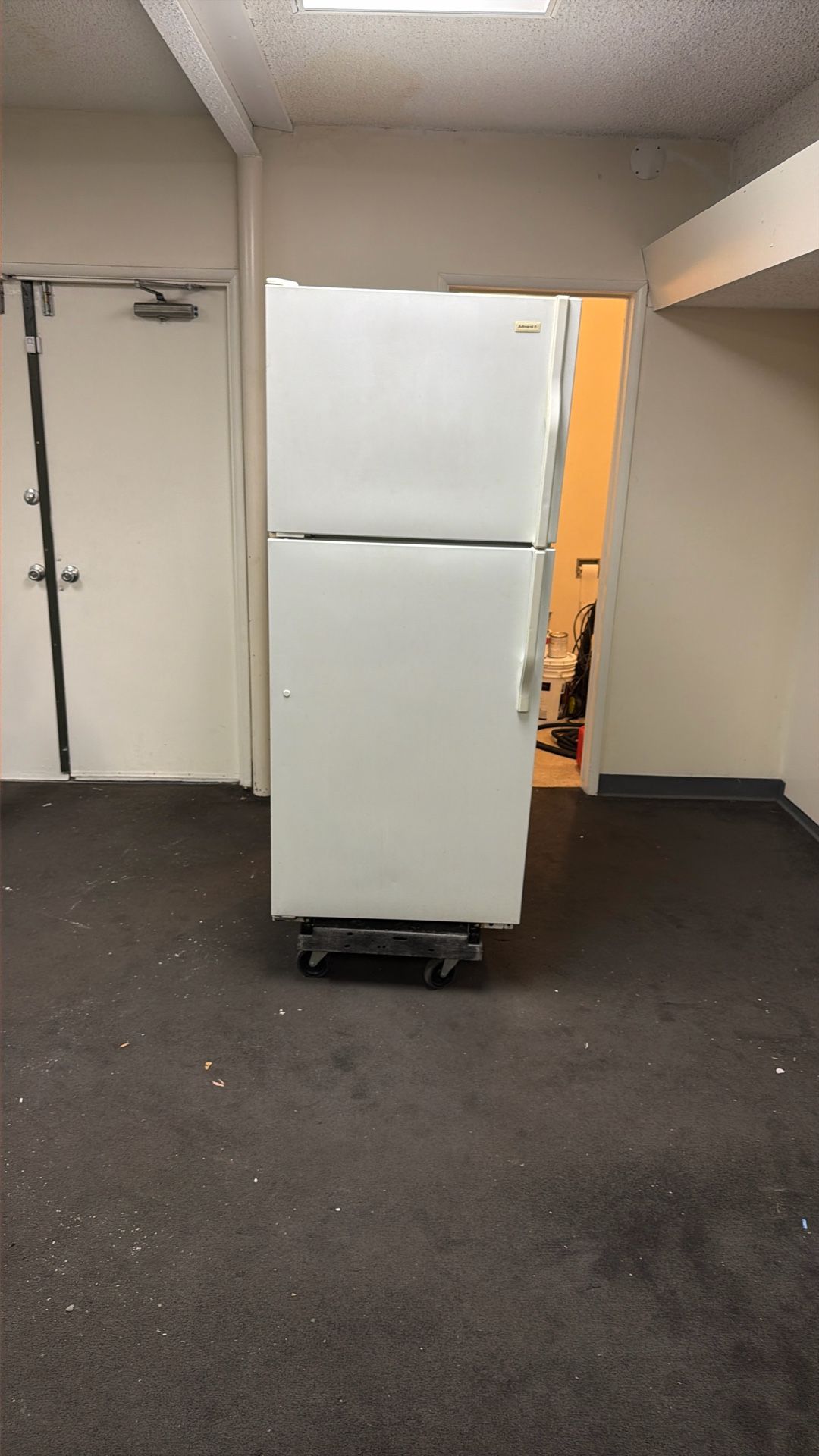Refrigerator For Sale