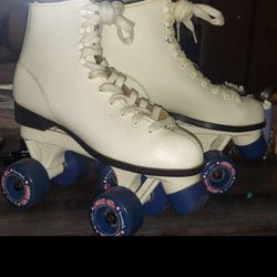 White Skates Sz 7
