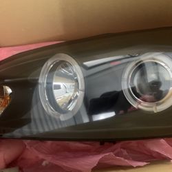 06/07 Chevy Monte Carlo Or Impala Halo Headlights