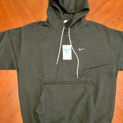 Nike Sportswear Club Fleece Men’s Hoodie Size medium