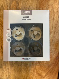 Bibs pacifers