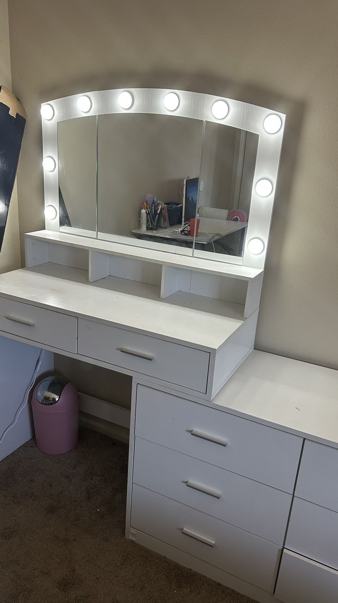 Mirror Dresser 