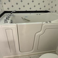 Handicap Bath 