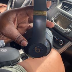 Studio 3 Beats