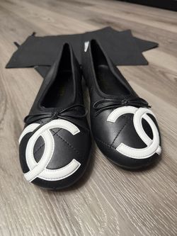 Chanel black shoes