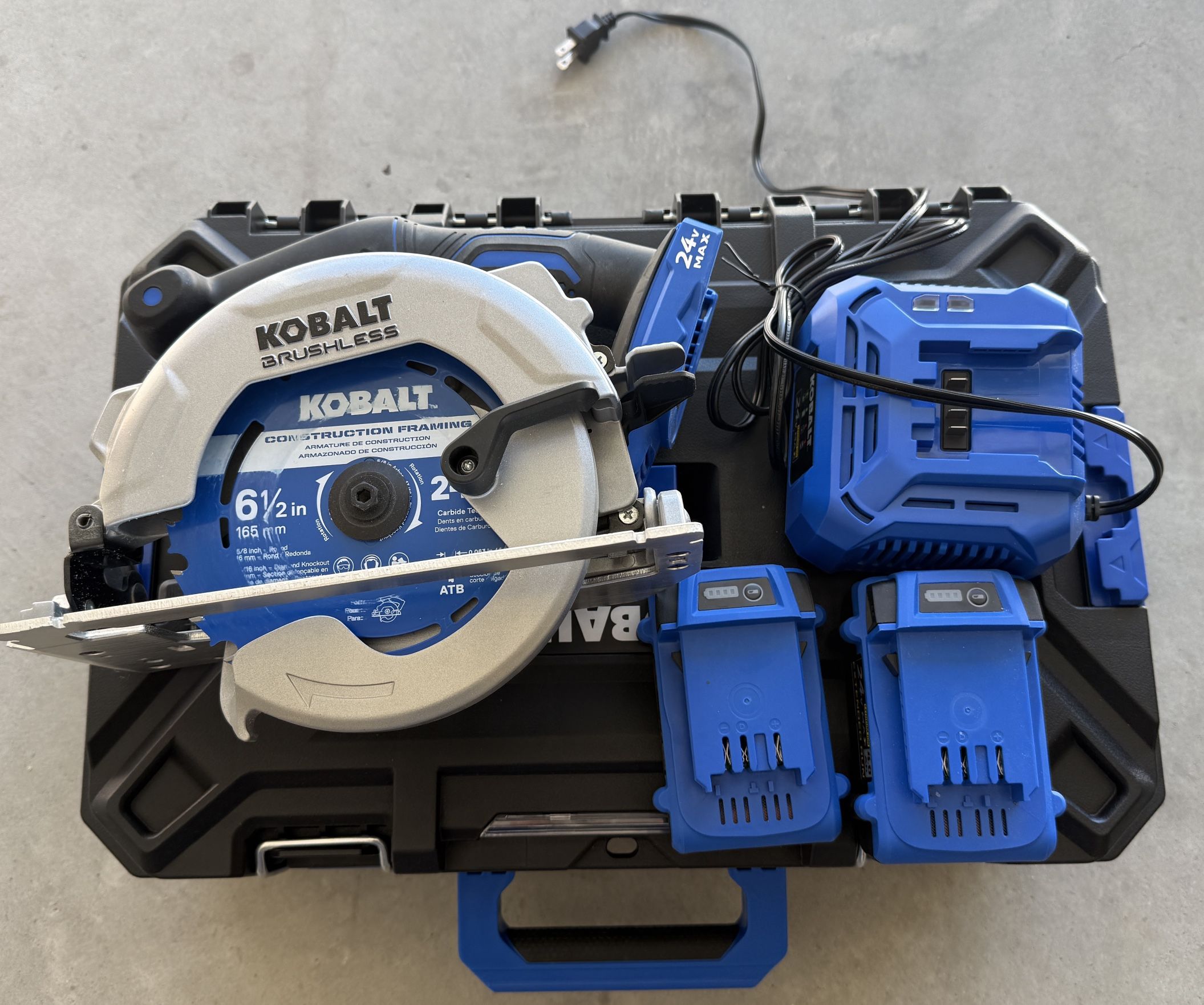 Kobalt 24-volt 6-1/2-in Brushless Circular saw +2 Ah 4 Ah Battery starter kit with toolbox