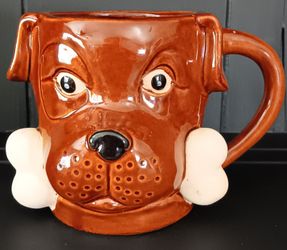 Boston Warehouse Stoneware "Woof" Mug" 18oz. Microwave/Dishwasher Safe.