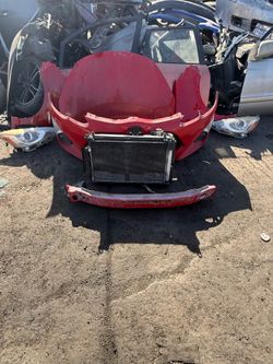 2016 Toyota Prius C Complete Front End Red Color $950