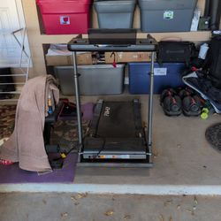  Folding Treadmill 