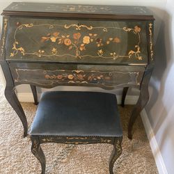 Desk,antique,mint Condition! 