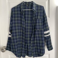 Forever 21 Size S Long Sleeve Blue & Green Plaid Flannel with White Striped Sleeve Accents