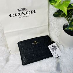 Coach Wristlet Wallet