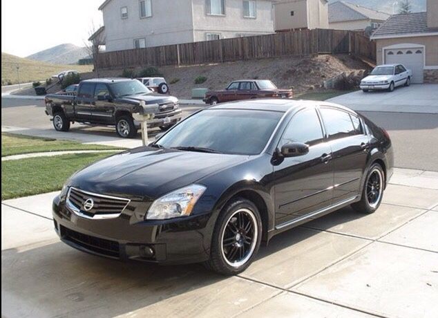 Good Engine/Leather Interior '07' Nissan Maxima SL Low Miles 91K***Leave your EMAIL for info/pictures***