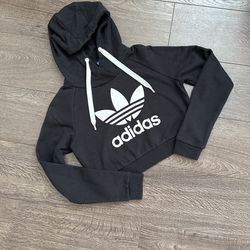 Black/White Adidas Cropped Sweater 