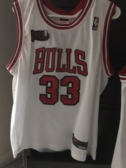 Scottie Pippen Chicago Bulls Jersey
