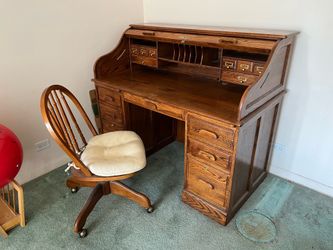 Solid Oak Rolltop Desk Made By Winners Only