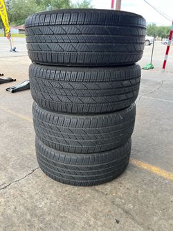 275/50/22” BRIDGESTONE, Like New