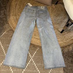 Women’s Miss Me High Rise Wide Size 12 