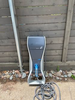 BMW Wallbox Level 2 EV Charger – Great Condition