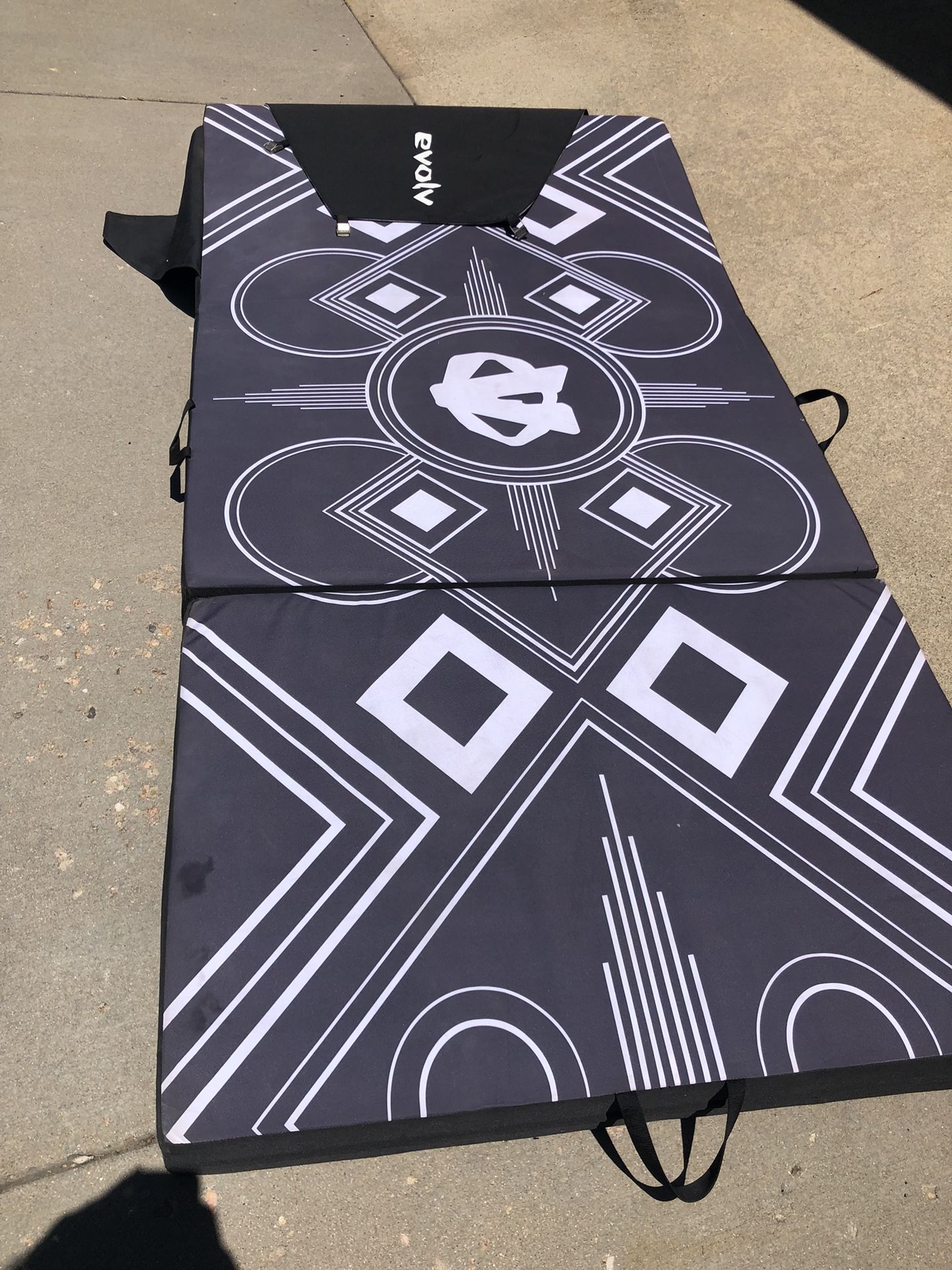 Evolv Climbing Mat